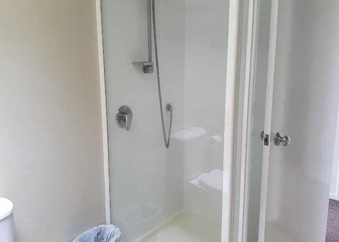 Kuituna On The Canal Villa, 3 Bedrooms *